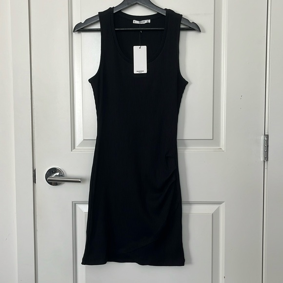 Mango Dress - Picture 1 of 4